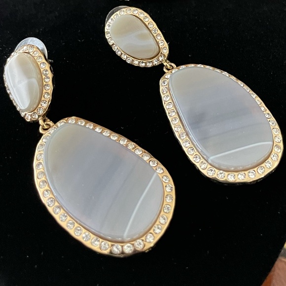 NWOT Gold Hammered Cuff wit Stones Set - Picture 5 of 5